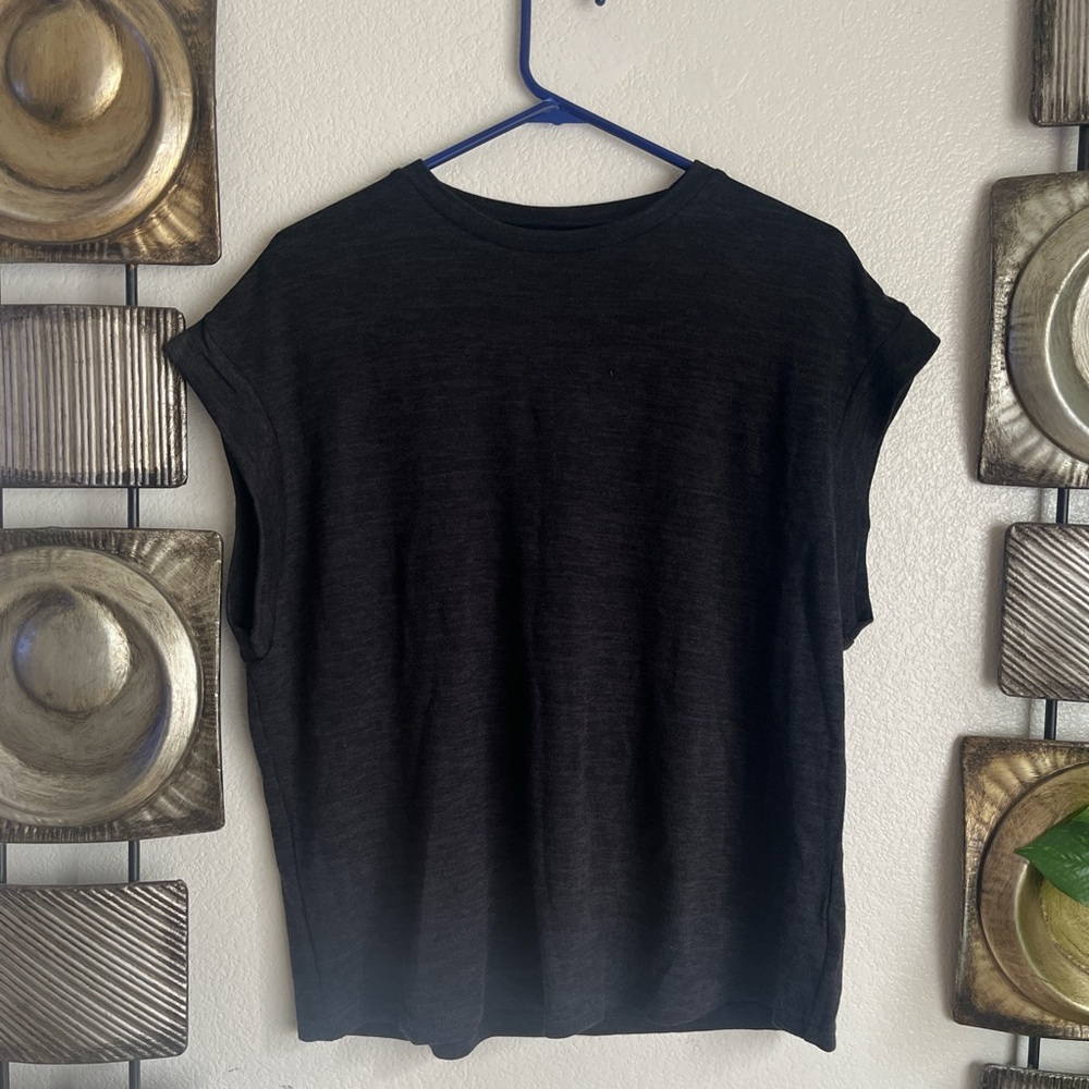 Black Sleeveless Top